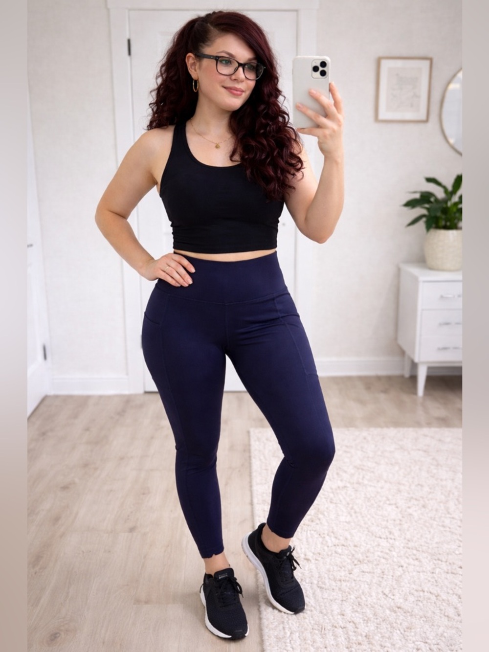 ✨5/$25✨Women's Navy Leggings